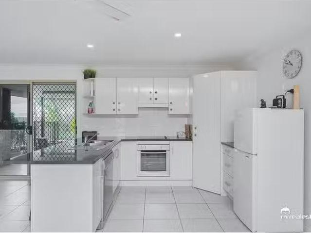 Unique 79 Abby Drive, Gracemere, QLD 4702