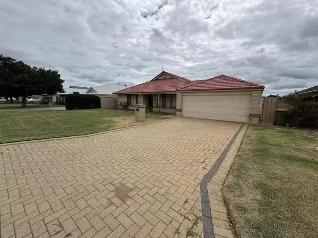 Charming 79 Campbell Road, Canning Vale, WA 6155