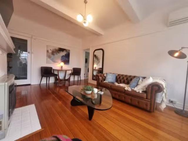For Rent! 7/9 15 Palmer Street, East Melbourne Apartment for r.