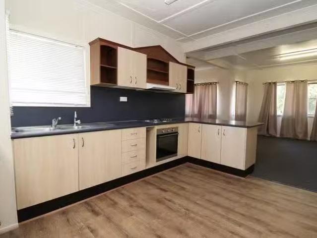 Rental! 73 Grey Street, St George, QLD 4487