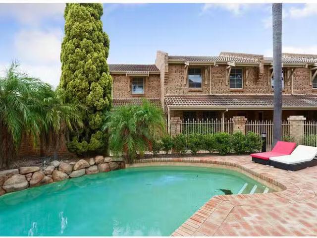 Nice 7/3 Hopetoun Street, South Perth, WA 6151