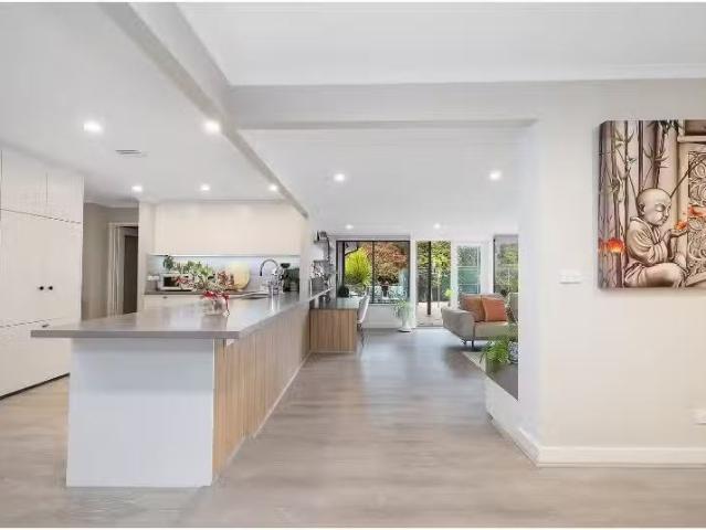 Rental! 7 Alexandra Street, Hall House for rent Listed by Lag.