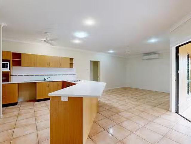 For Rent! 7 Brinkley Court, Mount Louisa, QLD 4814