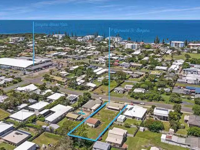 Unique 7 Grimwood Street, Bargara, QLD 4670