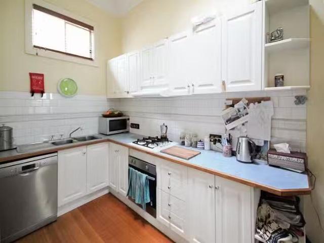 Rental! 7 Dove Street, West Footscray, VIC 3012