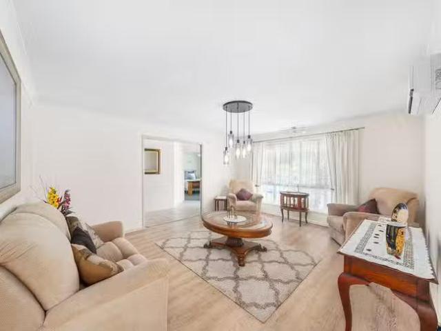 Unique 7 Jasper Street, Alexandra Hills, QLD 4161