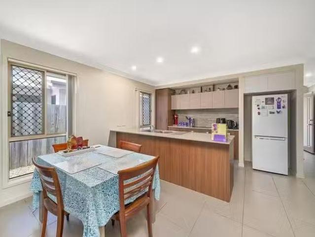 Just in! 7 Morfontaine Street, North Lakes, QLD 4509