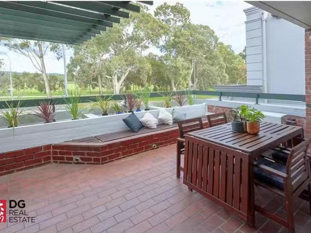 For Rent! 8/57 59 Mac Kinnon Parade, NORTH ADELAIDE Apartment.