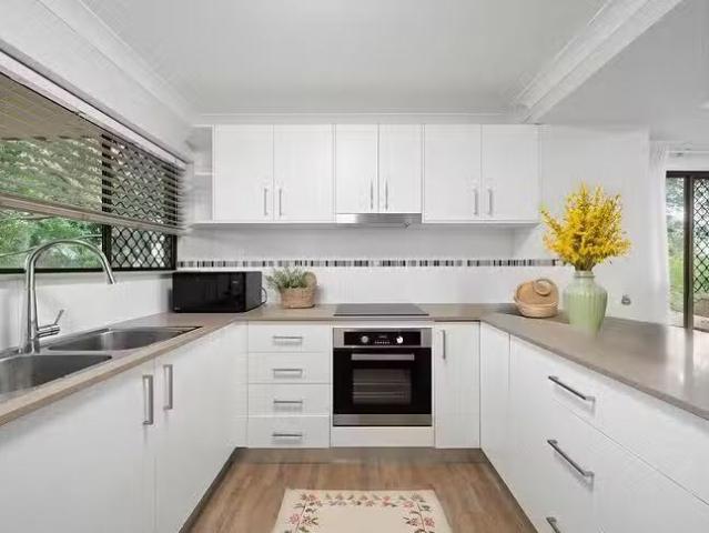Unique 8/68 Latrobe Terrace, Paddington, QLD 4064