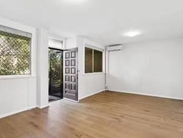 Nice 8/7 Taylor Road, Nedlands, WA 6009
