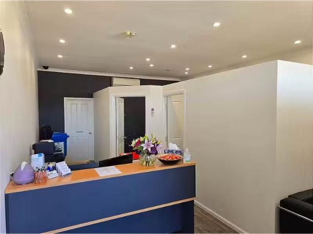 Cheap 8/87 Morayfield Road, CABOOLTURE SOUTH, QLD 4510 Offic.