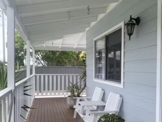 Cheap 88 Lonus Avenue, Whitebridge House for rent Listed by P.