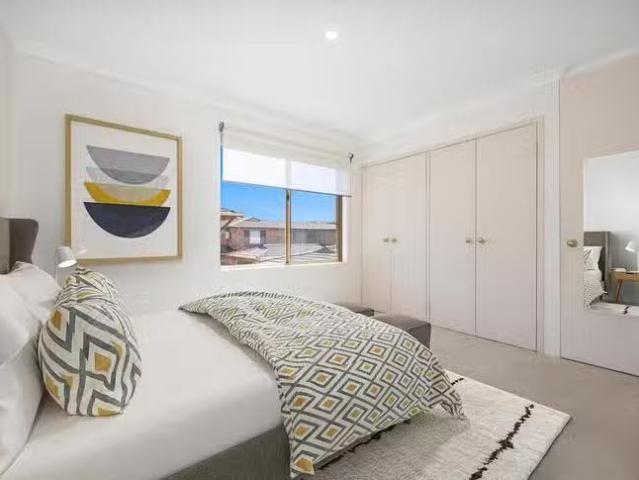 Deal! 80/7 Harman Road, Sorrento, WA 6020
