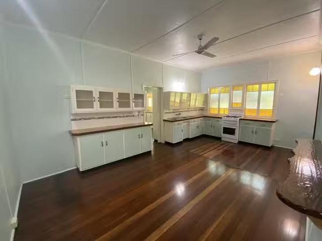 Unique 80 Kinbacher Road, Bidwill, QLD 4650