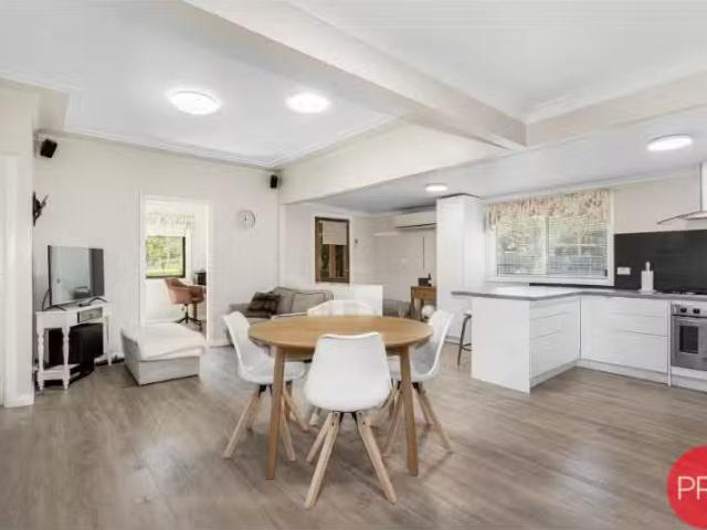 Deal! 81 Hunter Street, GRETA House for rent Listed by Rental.