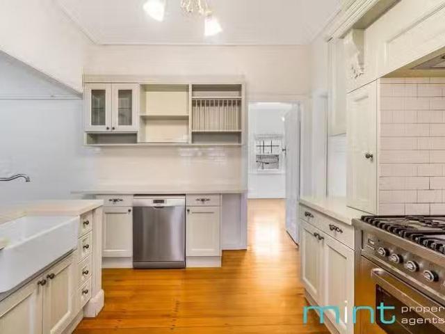 Cozy 82 Water Street, Strathfield South, NSW 2136