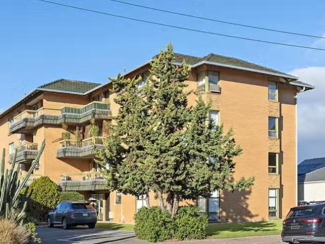 Just in! 8/34 Nile Street, Glenelg, SA 5045