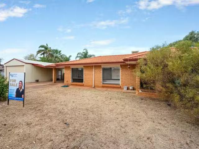 Just in! 8 Allsop Close, Hannans, WA 6430