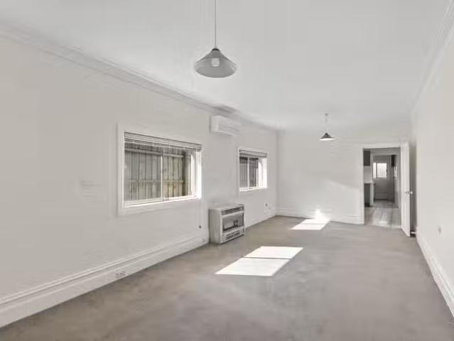 Rental! 8 Brown Street, Coburg, VIC 3058