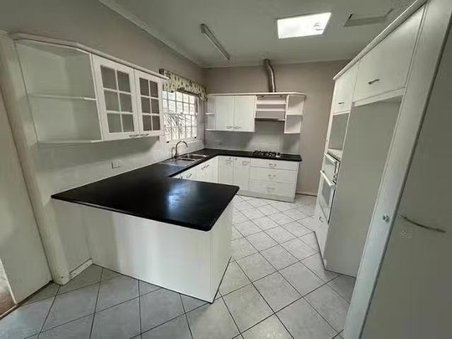 Deal! 8 Dianne Street, Klemzig, SA 5087