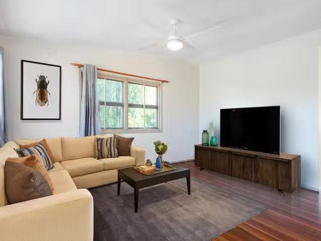 Just in! 8 Diana Court, Alexandra Hills, QLD 4161