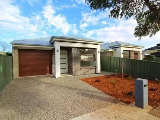 Cozy 8A Maidos Grove, Valley View, SA 5093