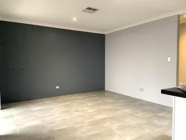 Just in! 94 Sapphire Chase, Wellard, WA 6170