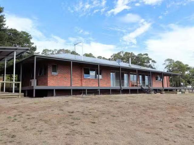 Just in! 95 Neck Track, Barwon Downs, VIC 3243