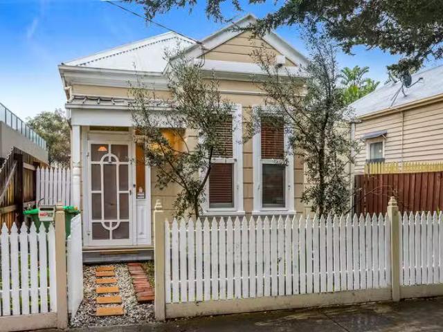 Nice 96 Commercial Road, Footscray VIC 3011