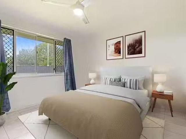 Cheap 99 Drews Road, Tanah Merah, QLD 4128