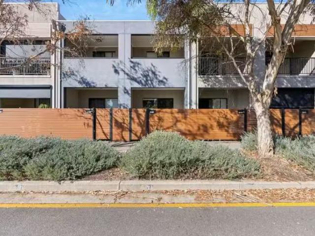 Unique 9/17 Euston Walk, Mawson Lakes, SA 5095