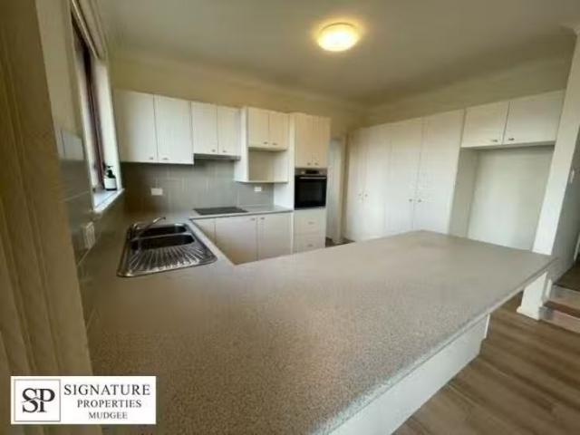 For Rent! 92 Madeira Road, Mudgee, NSW 2850