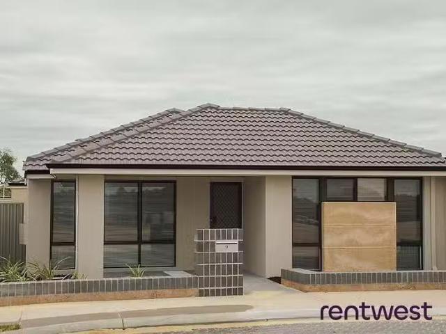 Unique 9 Callang Way, South Yunderup, WA 6208