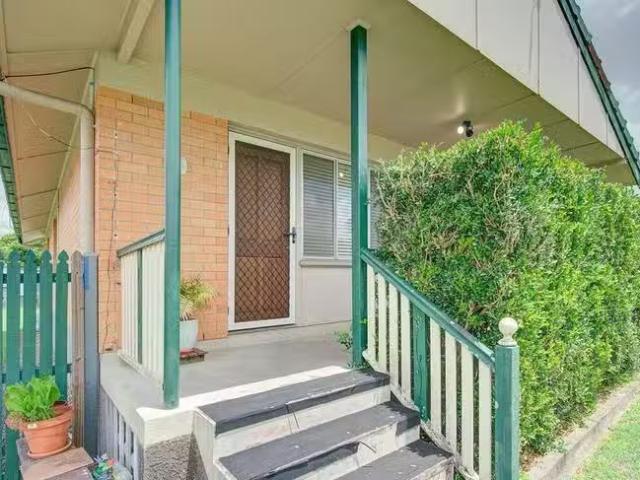 Cozy 9 Chandler Street, Acacia Ridge, QLD 4110