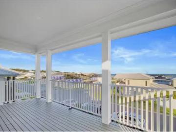Rental! 9 Anouska Street, Catherine Hill Bay House for rent L.