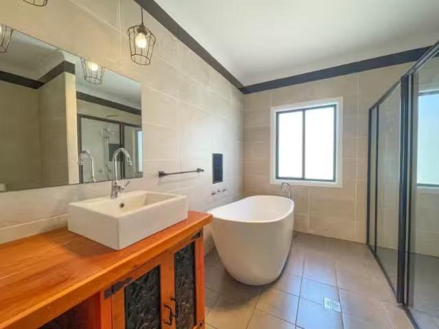 Deal! 9 Bartley Street, Forbes House for rent Listed by Gus H.
