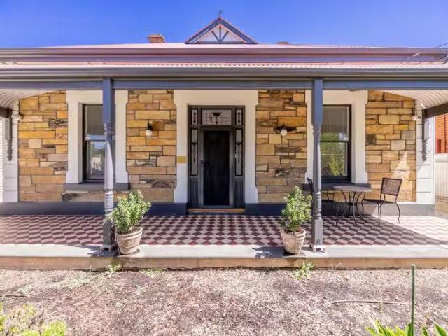 Cheap 9 George Street, HINDMARSH, SA 5007 House for Rent