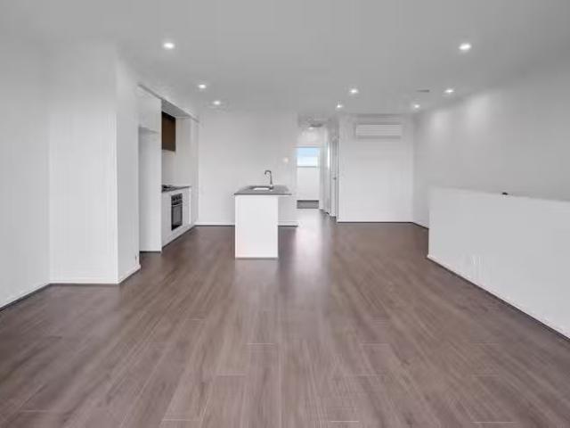 New 9 Onslow Walk, Wyndham Vale, VIC 3024