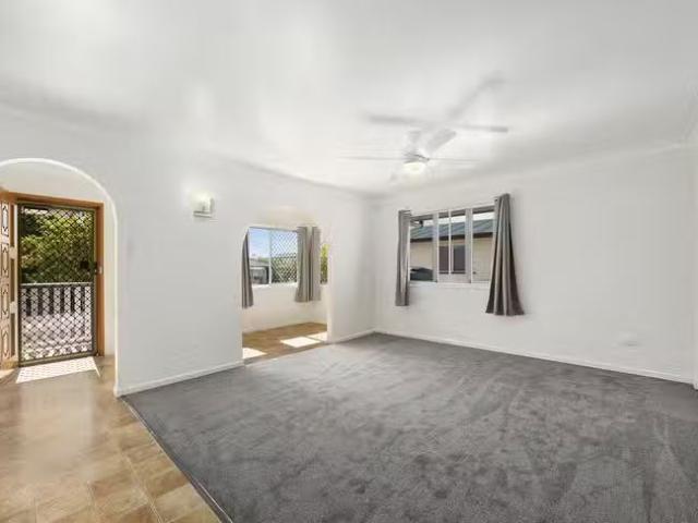 Nice 9 Lyonors Street, Bracken Ridge, QLD 4017
