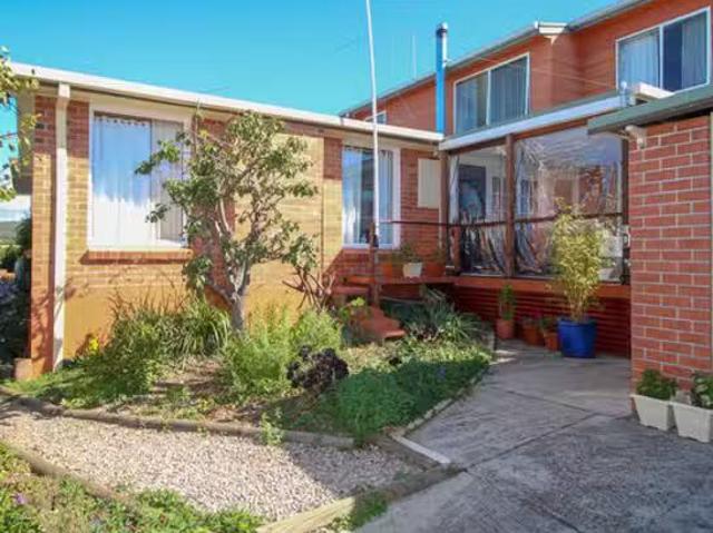Cheap 9 Watkinson Street, Devonport, TAS 7310