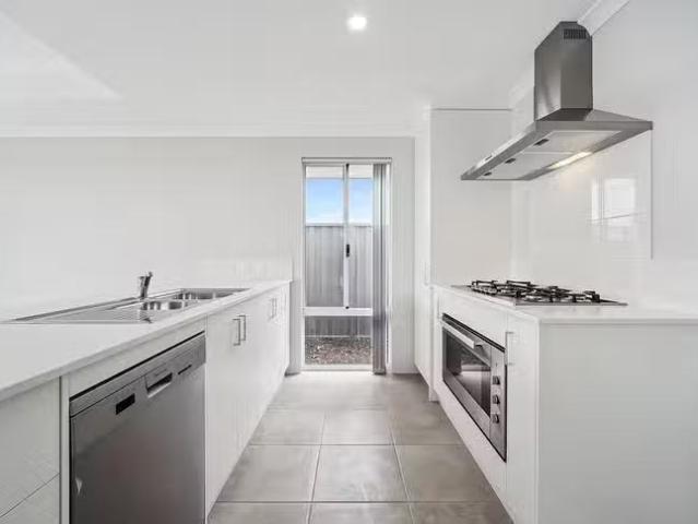 Unique 9 Watson Road, Beeliar, WA 6164