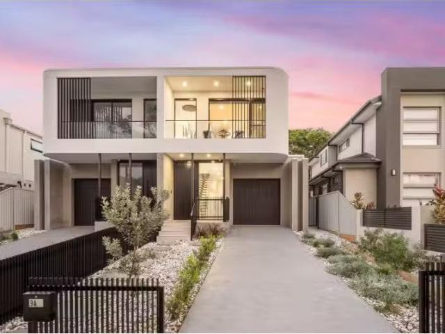 New 9a Barjadda Avenue, Sylvania House for rent Listed by Bel.