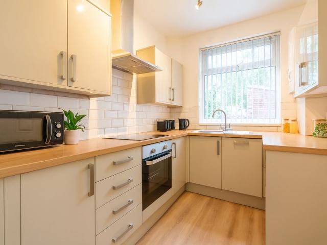 Clough Road, Sheffield S1, 4 bed semi detached house to rent, £412 pppm | PrimeLocation