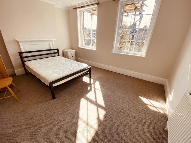 Cloudesley Road, Angel N1 4 bed flat to rent £4,550 pcm £1,050 pw