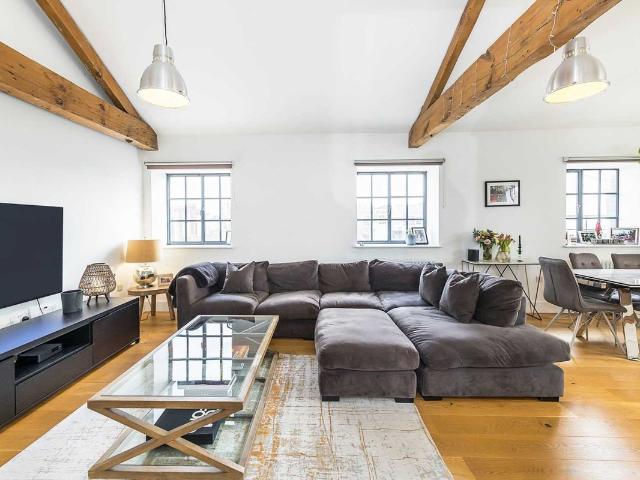Cloudesley Street, Barnsbury N1, 3 bed maisonette to rent, £6,500 pcm | PrimeLocation