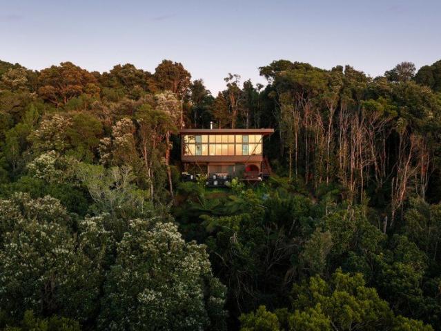Cloudview: Elevated, Award Winning Rainforest Retreat Promising Pure Privacy and Panoramic Views