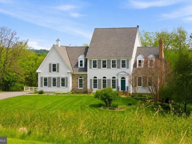 Clover Hill Rd, Waterford, Home For Sale