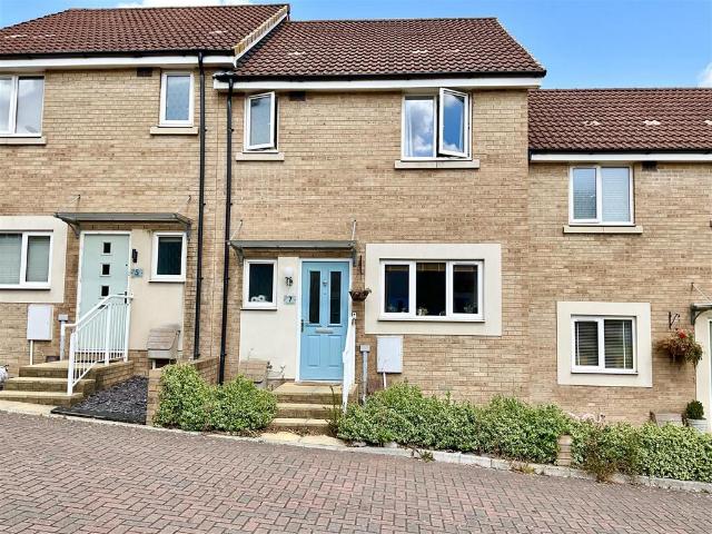 Clover Road, Emersons Green, Bristol 3 bed terraced house to rent £1,650 pcm £381 pw