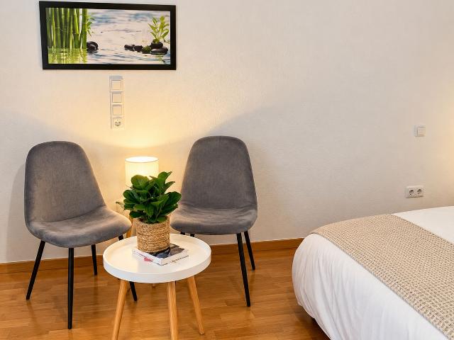 Clover Residences Studio Apartment at Phoenixsee with private entrance, Dortmund Amsterdam Apartments for Rent