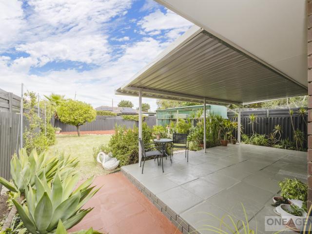 Cloverdale 36B Treave Street